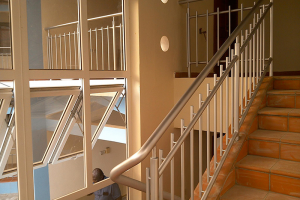 Stainless steel bar railing system