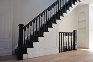 Wood stair railing system