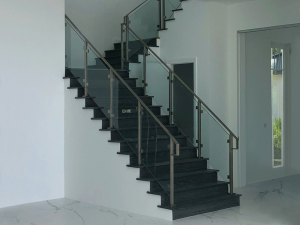 Stainless steel stair glass railing system