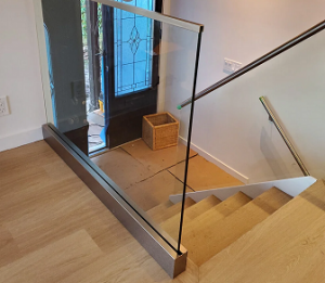 Aluminum glass channel glass railing system