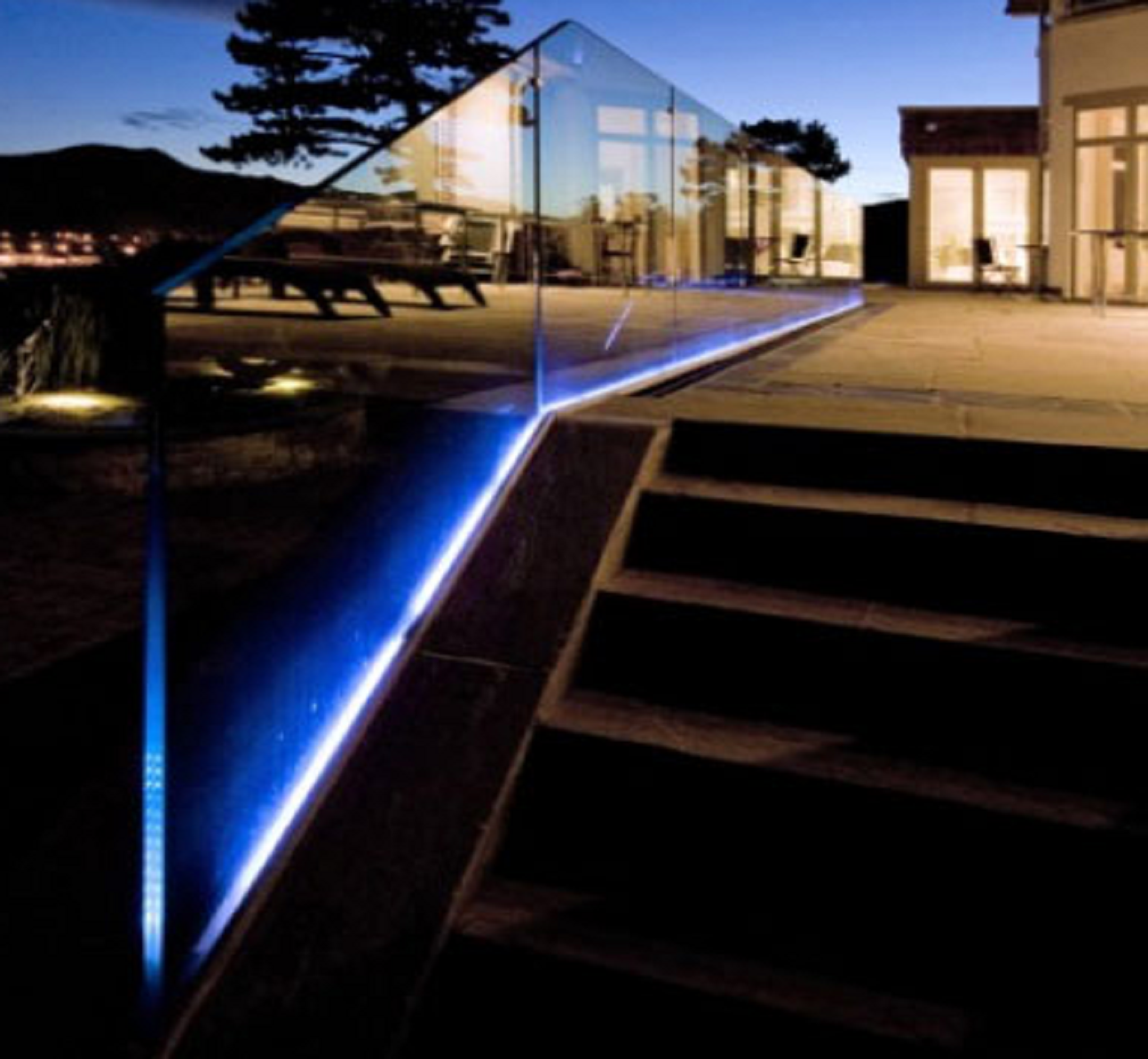 LED Light Frameless Glass Railings: Combining Style and Functionality