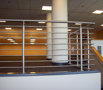 Aluminum or Stainless Steel: Which Material is More Suitable for Indoor Railings?